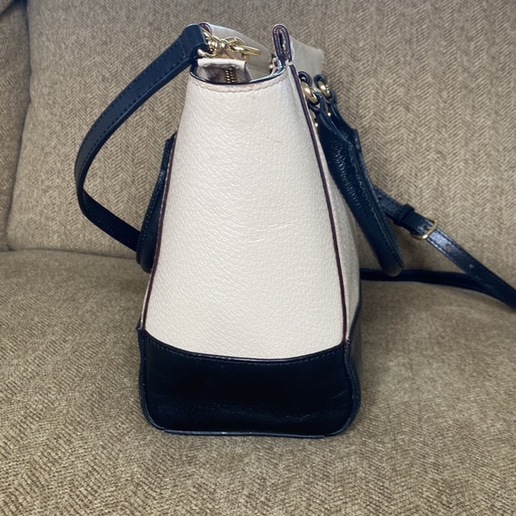 Kate Spade Wellesley Small Camryn Satchel - Picture 3 of 16